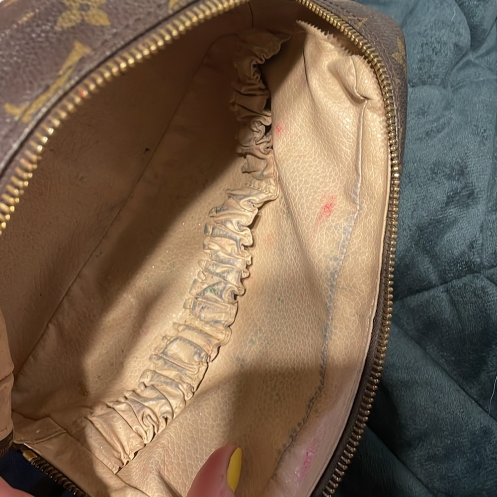 Louis Vuitton Monogram Trousse Toilette 28 - Picture 10 of 10